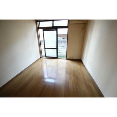 フローリング 6帖 エアコン付き